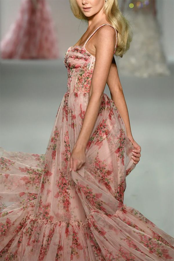 Robe en Tulle à Volants Superposés Elysian